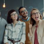 Naufraghi del Freelance: Trova la Tua Isola Felice nel Coworking