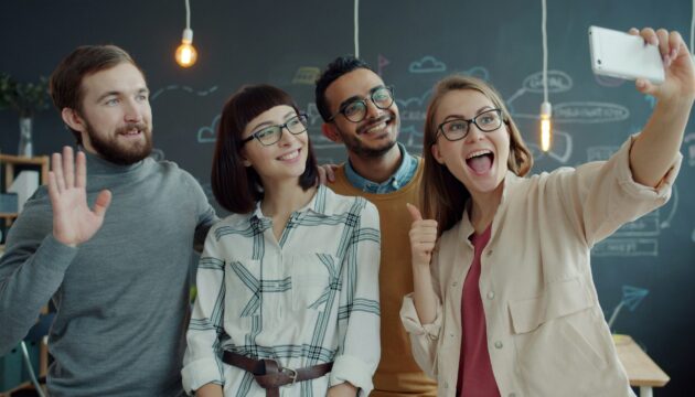 happy coworking